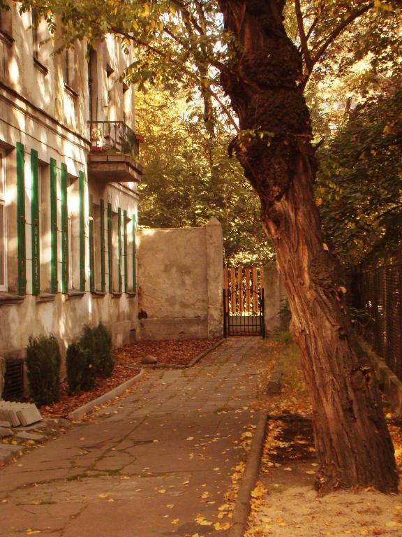 Hostelik Wiktorianski Łódź Esterno foto