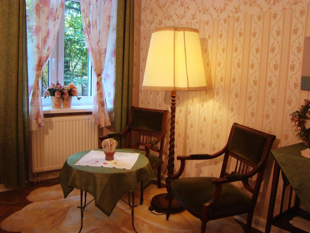 Hostelik Wiktorianski Łódź Esterno foto