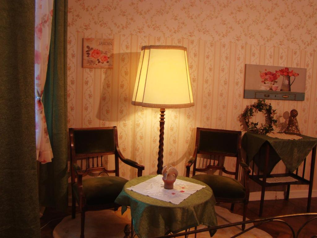Hostelik Wiktorianski Łódź Esterno foto