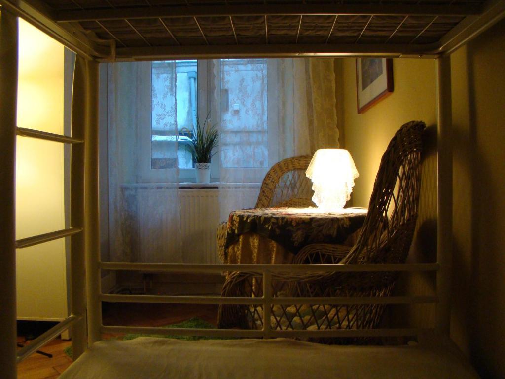 Hostelik Wiktorianski Łódź Esterno foto