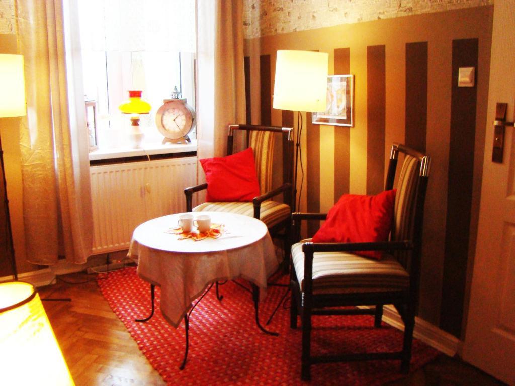 Hostelik Wiktorianski Łódź Esterno foto