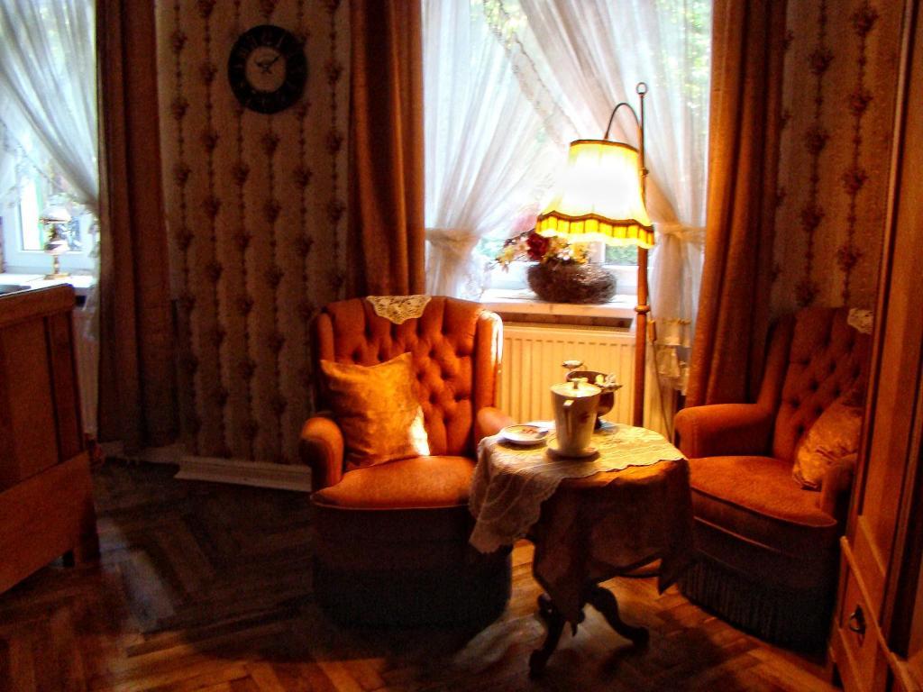 Hostelik Wiktorianski Łódź Esterno foto