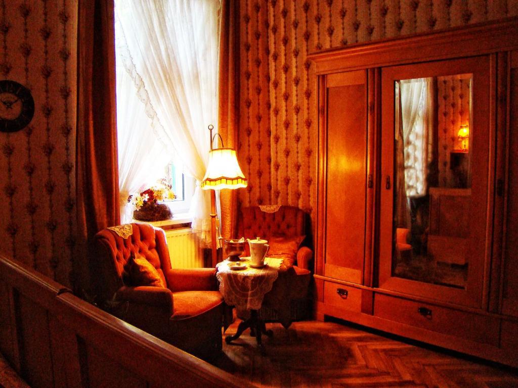 Hostelik Wiktorianski Łódź Esterno foto